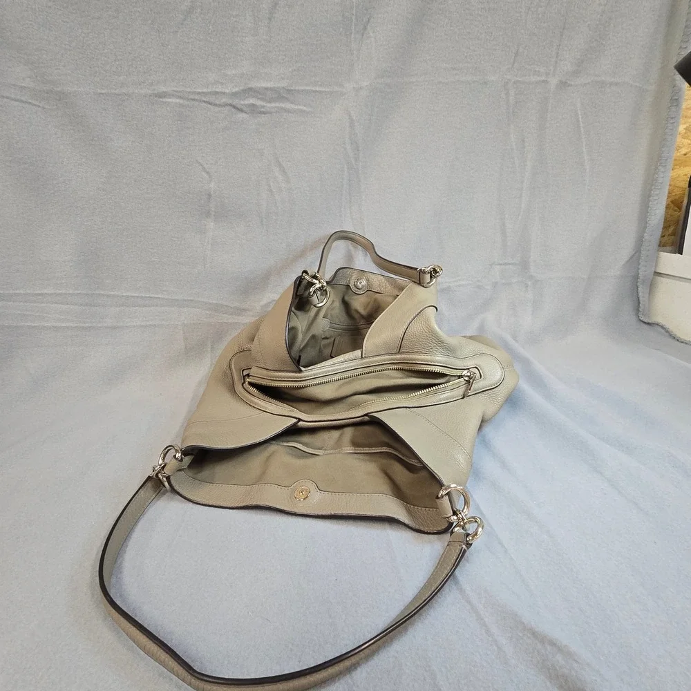 Coach Lexy Shoulder Bag Taupe Pebbled Leather Hobo Tote F57545 Silver Hardware